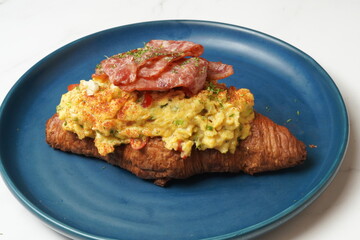 delicious croissant 
