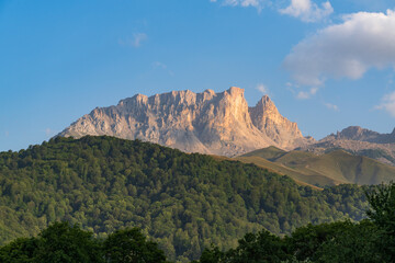 Fototapeta na wymiar View of the Kapaz mountain range