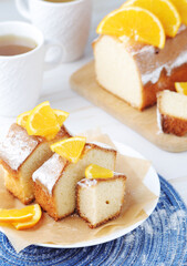 A biscuit citrus cake with oranges
