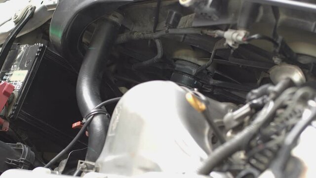Malfunction of the ventilation fan in the engine room by working only 1 out of 2