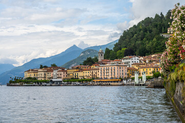 Fototapeta na wymiar The Como lake seen from the city of Bellagio, and surrounding areas. Beautiful, romantic place with beautiful nature, landscape and seascape.