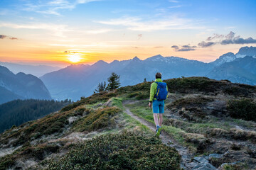 Obraz premium Sonnenunergang in den Alpen