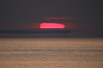 Fototapeta na wymiar Lake Sunset 3