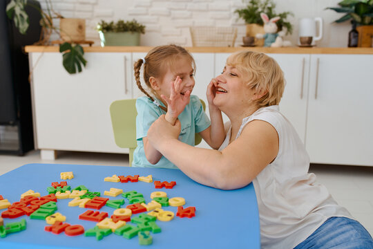 the teacher works with a child with cerebral palsy