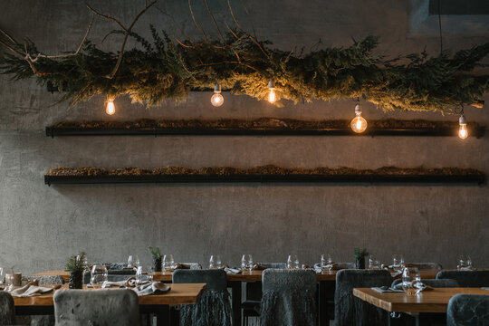 Dinning Table Set At Contemporary Stylish Cafeteria 

