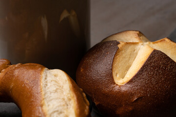 pretzels and beer jar 