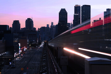 Fototapeta na wymiar Sunset & the 7-Train