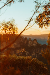 Three sisters, Blue Mountains at sunrise.