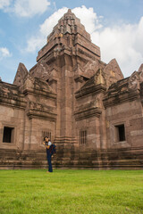 ปราสาทหินทรายสีชมพู