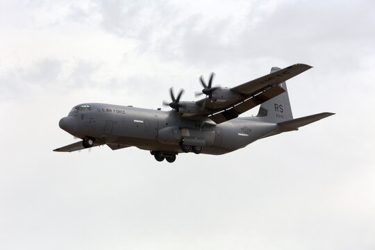 C130 Bilder – Durchsuchen 762 Archivfotos, Vektorgrafiken und Videos ...