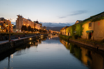 北海道小樽市の駅や運河周辺の風景 Scenery around stations and canals in Otaru, Hokkaido.