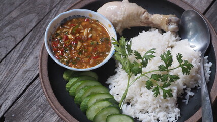 steamed rice topped with chicken
