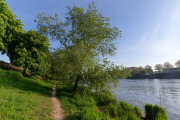 Path alon the Seine river in Paris suburb