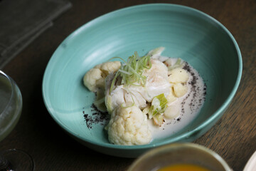 Cod fillet with cauliflower and cream