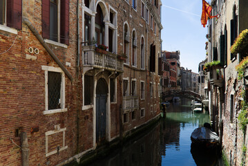 Fototapeta na wymiar One of the many beautiful canals of Venice, Italy