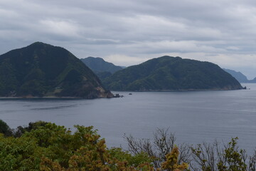 山と湖