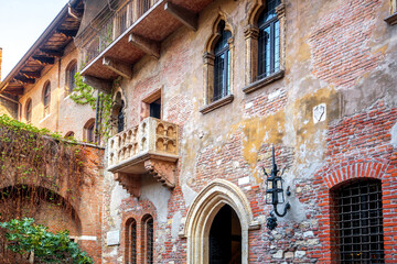 Romeo Haus, Verona, Venetien, Italien  - obrazy, fototapety, plakaty