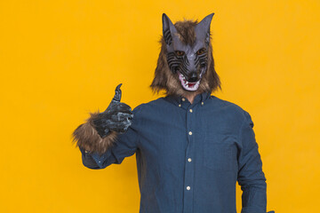 A werewolf giving the thumb up - obrazy, fototapety, plakaty