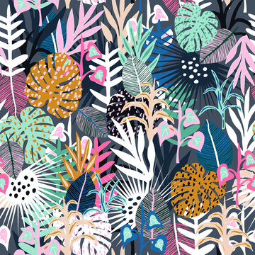 Seamless tropical pattern with bright jungle florals, leaves and hand drawn textures. Perfect for fabric,textile. Creative Vector background