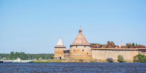 Fototapeta premium The ancient fortress Oreshek in Shlisselburg on the island