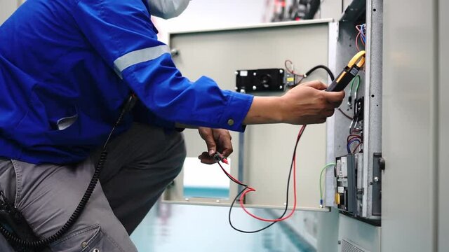 Electrical engineer to check and fix MDB main distribution control panel in Substation building