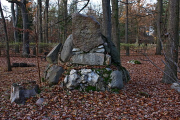 Łambinowice stary cmentarz Jeniecki