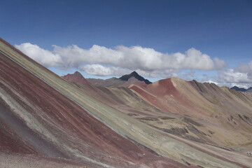 Montaña de colores