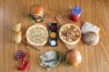 Pizza, sandwich, coxinha, sauce, pepper, food board, juice, artisan bread