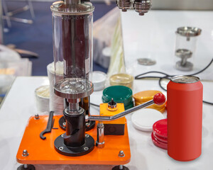 Single head can sealing machine.  Tin can seamer machinery. Food industry.	