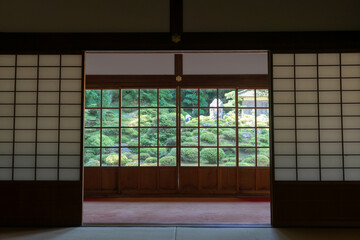 萬徳寺
