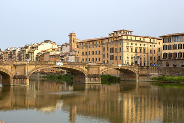 Fototapeta na wymiar Holy Trinity bridge(Ponte Santa Trinita) Florence