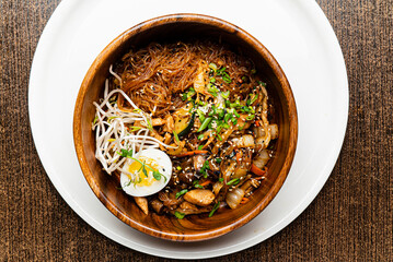 noodle with meat and vegetables