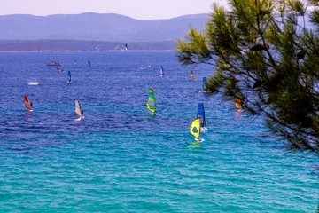 Crédence de cuisine en verre imprimé Plage de la Corne d'Or, Brac, Croatie Wind surfing near Bol town, Brač Island, the Adriatic Sea, Croatia