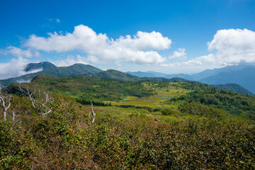 新潟県糸魚川市、妙高市にある火打山、妙高山の登山をしている風景 Scenery of climbing Mount Hiuchi and Mount Myoko in Itoigawa and Myoko City, Niigata Prefecture.