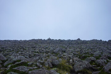長野県茅野市と北佐久郡立科町にある八ヶ岳連峰の蓼科山の登山の風景 A...