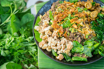 Eating culture Thai food Spicy minced beef Spicy minced pork minced 
Spicy minced pork salad Raw meat