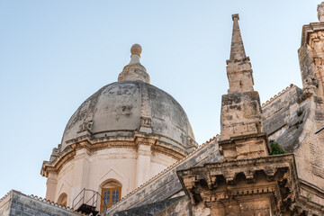 Strolling along the streets of Monopoli. Boats and places of magic