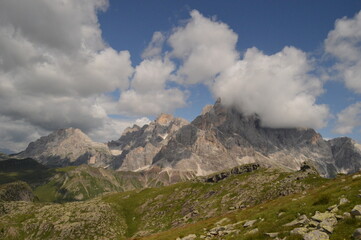 Hiking and trekking in the stunning scenery around the Italian Dolomite Mountains and in South Tyrol in Northern Italy