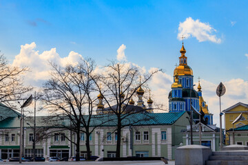 Fototapeta na wymiar Intercession (Pokrovsky) Monastery in Kharkov, Ukraine