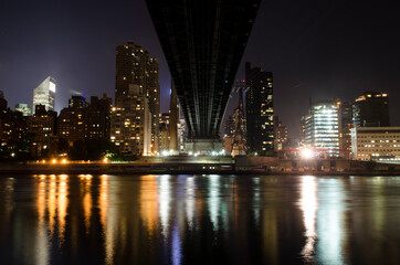 Fototapeta na wymiar New york by night