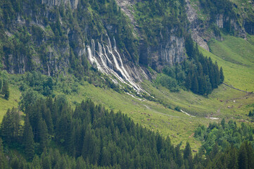 Fototapeta na wymiar Jungibachfälle in Gental, Berner Oberland