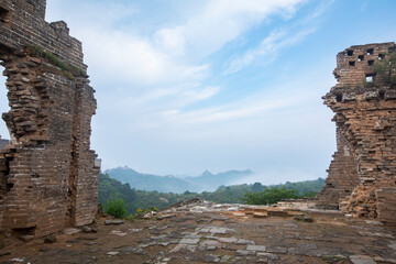 Great Wall in China，The Great Wall and the beautiful clouds in the morning