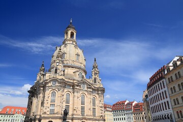 Fototapeta na wymiar Frauenkirche church in Dresden, Germany