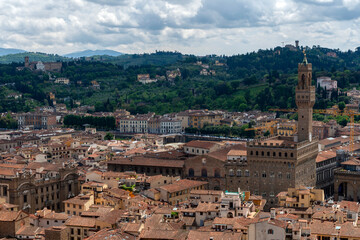 Obraz premium Red rooftops of Florence with the Palazzo Vecchio
