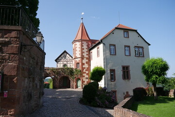 Fototapeta na wymiar Kommandantenhaus Feste Dilsberg