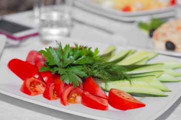 Vegetable plate on the restaurant table