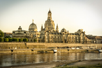 Fototapeta premium Dresdner Frauenkirche