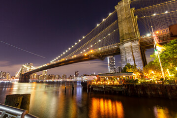 Fototapeta na wymiar Brooklyn bridge seen from Pier 1 in Brooklyn, New York, USA