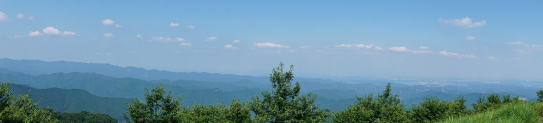 東京都西多摩郡奥多摩町、埼玉県飯能市にある棒ノ折山で登山する風景 Scenery of climbing at Mount Bouno-oreyama in Okutama Town, Nishitama County, Tokyo and Hanno City, Saitama Prefecture.