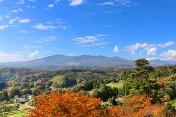 Fototapeta premium 秋の安達太良山（福島県・二本松市）